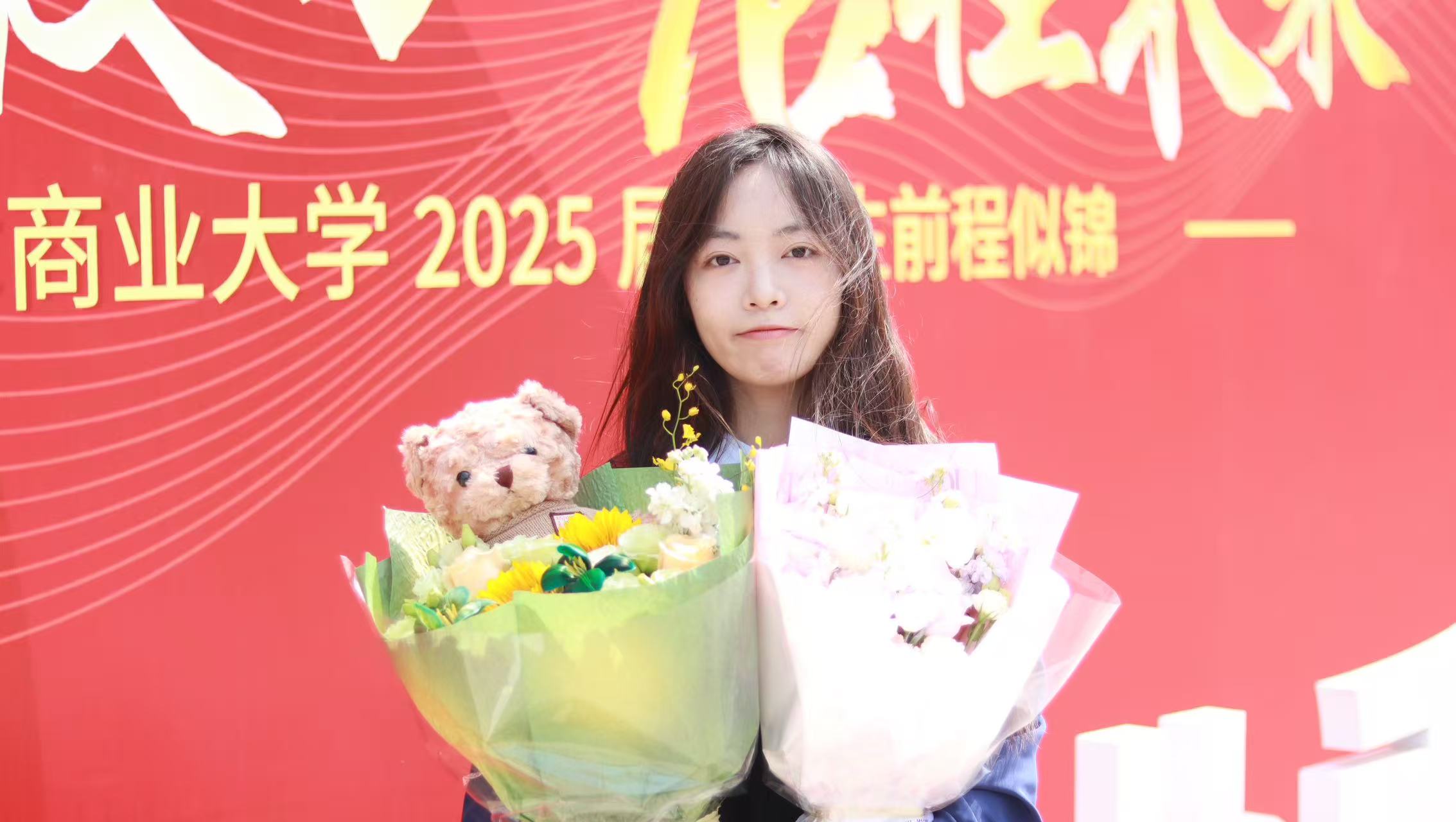 【天商好学生】书奋斗华章，展青春风采——记beat365天津市青马工程培训班学员王昱麒